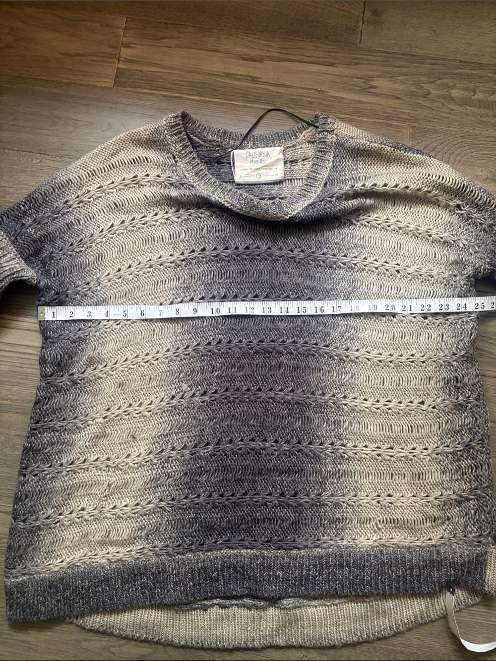 California Moonrise | Ombré Lightweight Oversized Knit Sweater Size Small - Picture 6 of 11